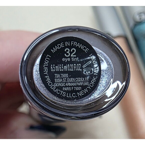 Giorgio Armani Eye Tint Liquid Eyeshadow – Set of 5 Shades (Unused Set) - Picture 3 of 11